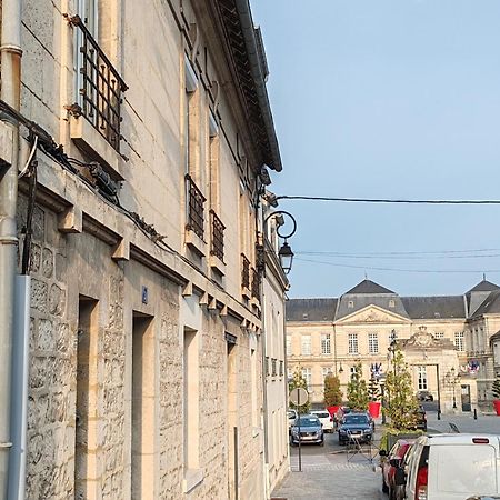 Appartement T3 En Plein Coeur Du Centre-Ville Soissons Exterior foto