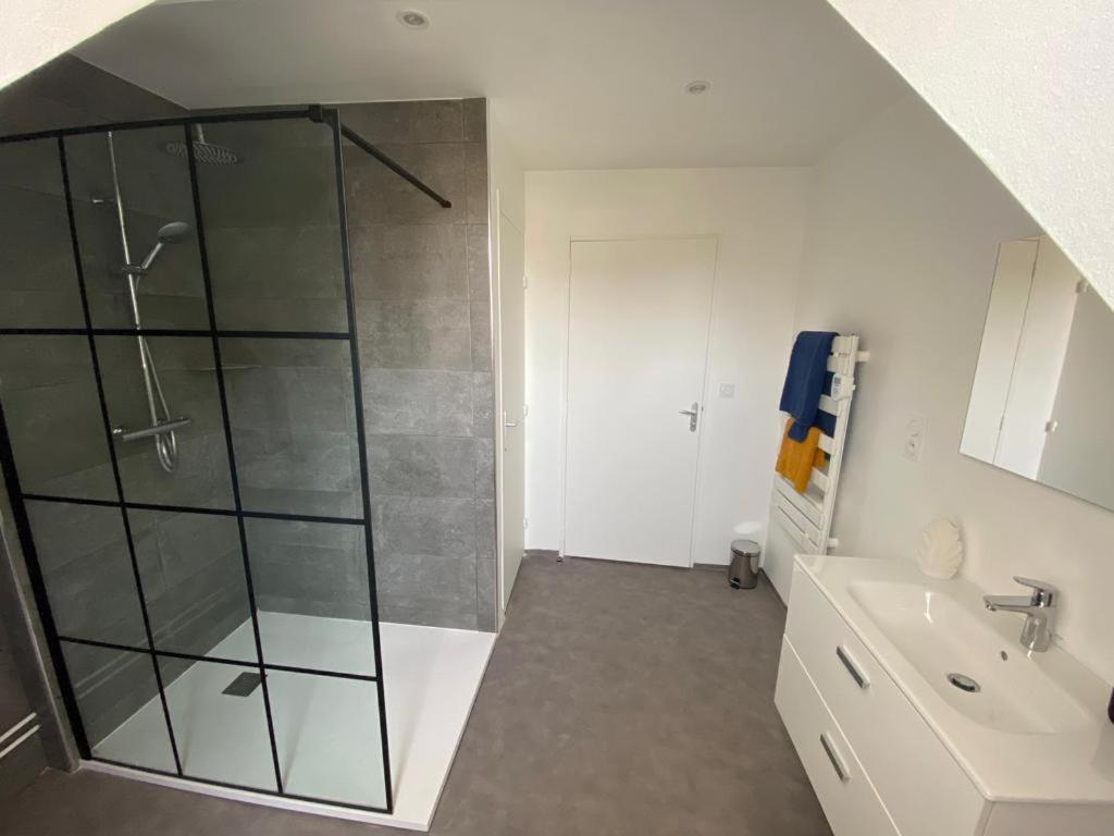 Appartement T3 En Plein Coeur Du Centre-Ville Soissons Exterior foto