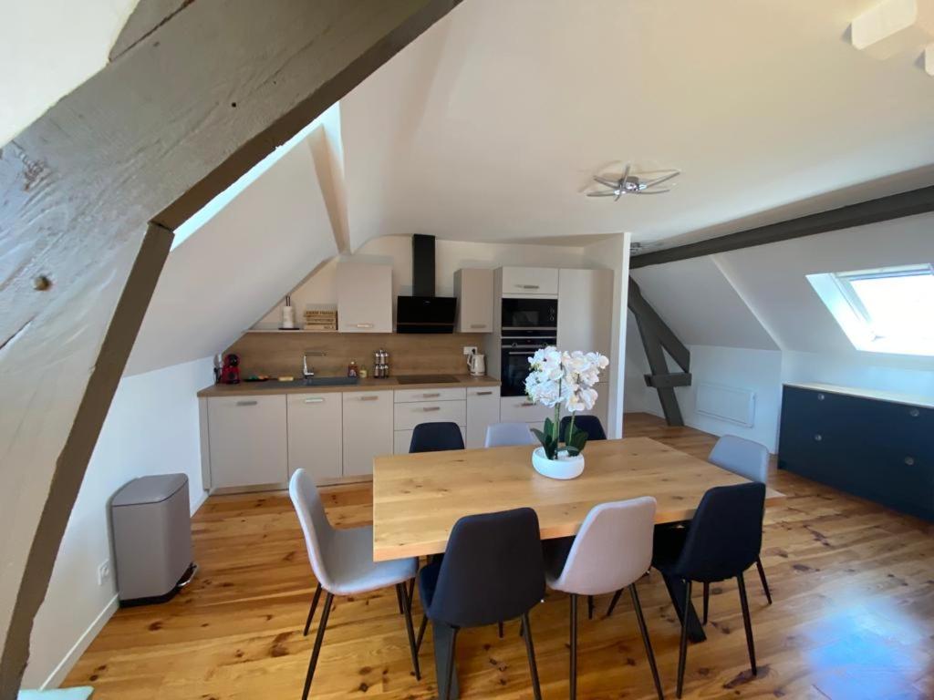 Appartement T3 En Plein Coeur Du Centre-Ville Soissons Exterior foto